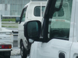 補助ミラー☆運転席側から見にくい左側をカバーしてくれます!