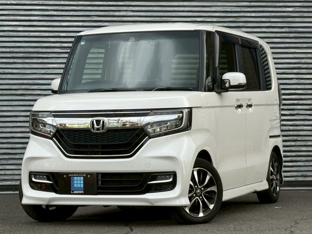 ホンダ N-BOXカスタム 