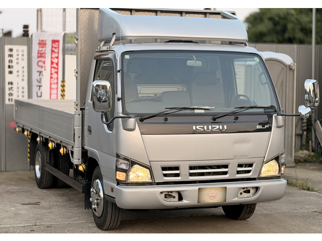 エルフ  走行距離 12,650km・ワンオーナー