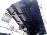 最大積載量:3000kg 車両重量:2880kg 車両総重量:6045kg