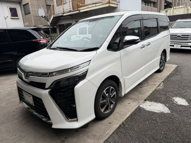 ヴォクシー 2.0 ZS 煌II