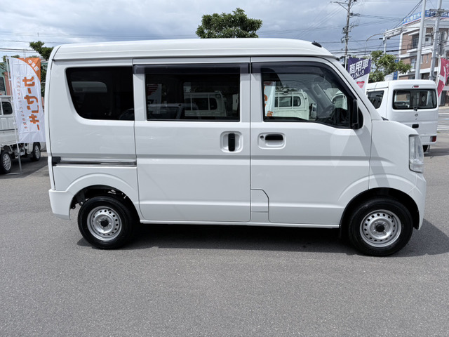 日産 NV100クリッパー DX ハイルーフ エアコン、キーレス、ミッション