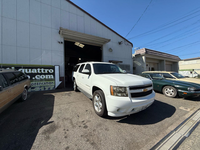 シボレー サバーバン 1500 LT 5.3 V8 の中古車詳細 (164,000km