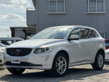 XC60 T5 SE アイシン製8速オートマ ナビバックカメラ