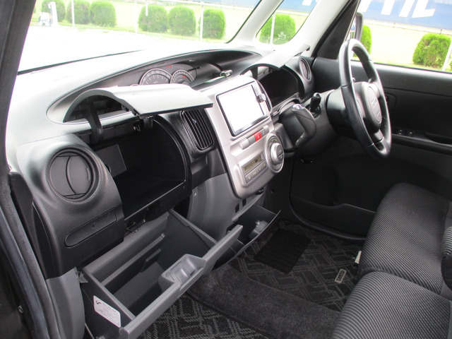 ダイハツ タントカスタム RS 車検整備2年付 ナビ 地デジ ETC の中古車