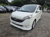 ステップワゴン 2.0 G Sパッケージ 禁煙車 バックカメラ フロアリング ナビ