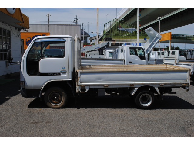 日産 アトラス 9尺平低床 3方開 積載1.3t AT車 の中古車詳細 (98,009km 