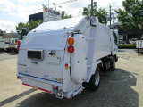 デュトロ  2t高床巻込みパッカー車