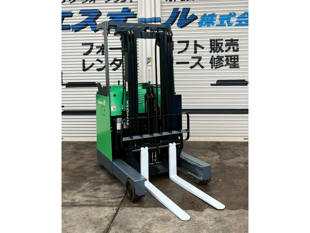 トヨタL&F 電動フォークリフト 4.5M1.5t3段フルフリ