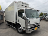 エルフ  格納ゲート付ワイド超ロング冷凍車