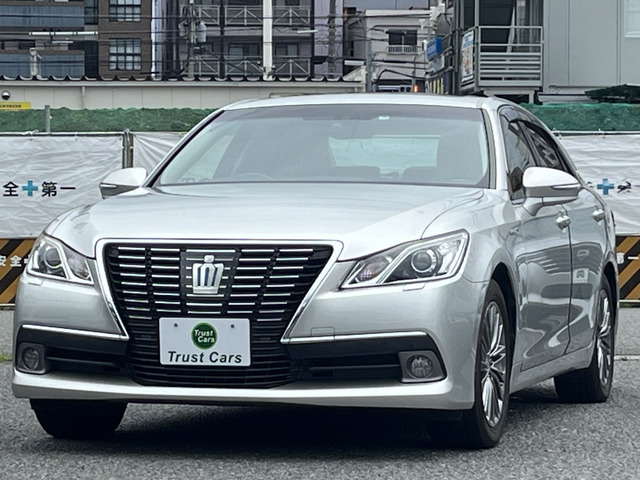 クラウン ハイブリッド 2.5 ロイヤルサルーンG