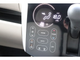 オートエアコン★お好みの温度に設定すると、車内の温度を検知し自動で温度や風量を調整してくれます!