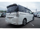 大高店は軽自動車をメインに取り扱っておりますが、本店ではコンパクトカーからミニバン、輸入車まで取り扱っております。グループ全店で常時在庫180台以上取り揃えております。厳選仕入れをしております!