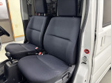 【2年保証】 全車に2年保証が標準装備!ロードサービス付帯しております。安心のカーライフは当社でお買い求めください!