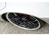 新品WORKエモーションZR10!2ピースホイール19インチ!ブラックディスク!フロント8.5Jリア9.5Jのコダワリのセッティングになっております!