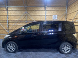 フリード 1.5 G 4WD AUXUSBキーレス横滑防止アルミ