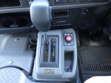 AT車
