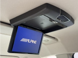ALPINE フリップダウンモニター装備!