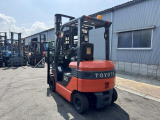 トヨタL&F 電動フォークリフト 19342