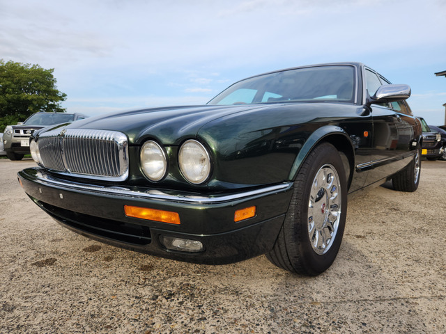 ディムラー ダブルシックス ユーザー様買取車両☆V12エンジン最終型