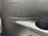 多くの中からご覧頂きありがとうございます。 在庫車全てルームクリーニング・コーティング施工しその他オイル交換、点検を実施し納車致します。 ご不明な点などありましたら、お気軽にご連絡ください。  全国登録納車可能