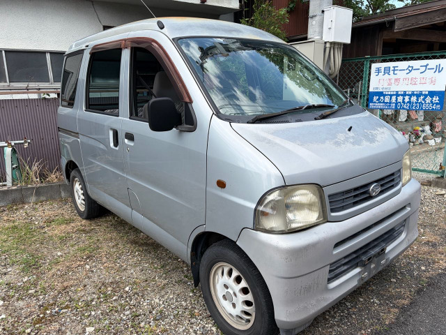 ダイハツ ハイゼットカーゴ の中古車詳細 (105,800km, シルバー, 奈良