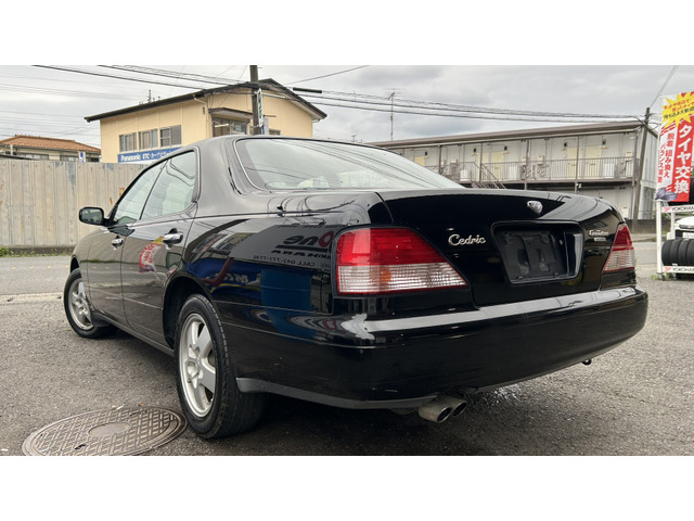 日産 セドリック 3.0 グランツーリスモ アルティマ ターボ 法人ワン