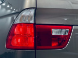 【納車後】弊社は納車後のアフターサービスに力を入れております。中古車は、買った後の心配がつきものだと思います。遠方の方でも安心していただけるよう、お近くの整備工場を紹介させていただきます。【整備】
