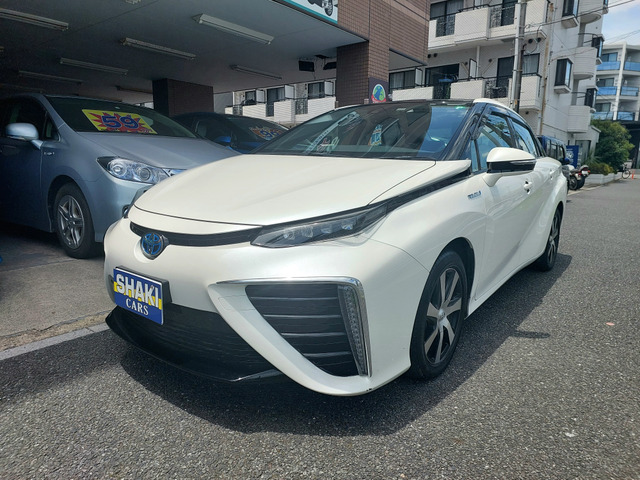 トヨタ MIRAI 