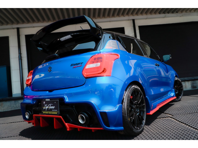 スズキ スイフト 1.4 スポーツ ZC33S ファイナル エディション 新品