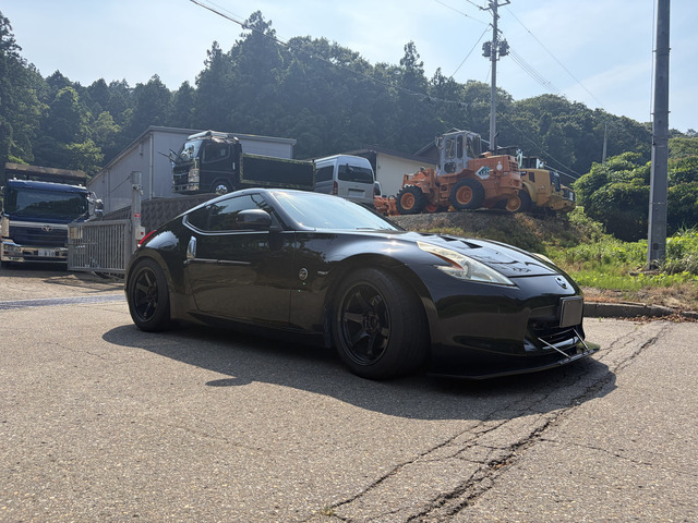 日産 フェアレディZ 3.7 6速MT の中古車詳細 (168,000km, ブラック