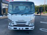 エルフ  2t積・平ボディ・ロング・全低床・AT車
