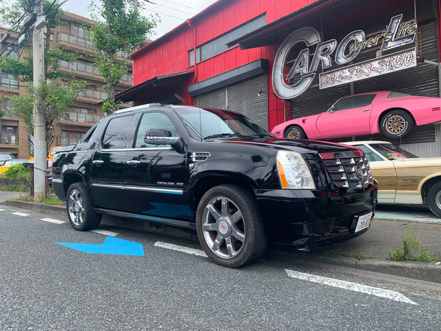 エスカレードEXT 6.2 4WD 2010年キャデラックエスカレードEXT