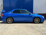 ホイールはみんな大好きヨコハマ製アドバンレーシングRSホイールを装備。スバルのお車によく似合うホイールです。サイズは8Jのインセット45になります。タイヤサイズは225/40R18を履いております。