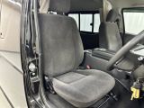 【展示車両について】 低価格を実現するため、微細な傷などは修理せずに展示している場合がございます。できるだけご説明させて頂くようにしておりますが、ご不安な方はスタッフまでお尋ねください。