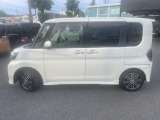 大高店は軽自動車をメインに取り扱っておりますが、本店ではコンパクトカーからミニバン、輸入車まで取り扱っております。グループ全店で常時在庫180台以上取り揃えております。厳選仕入れをしております!