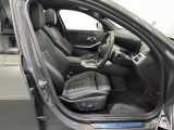 ★BMWのメーカー保証(新車保証)を継承した上で納車致しますので、引き渡し後に万が一不具合等が発生しましても、全国の正規ディーラーにて無償修理を受けることができます。費用は車両本体価格に含まれます。