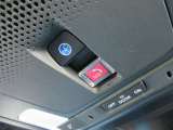 乗車中の緊急事態の際に心強い「SOSボタン」!! ※利用開始や使用方法等はホンダディラーへお問合わせ下さい。