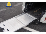 ノア 2.0 X ウェルキャブ スロープタイプI 車いす2脚仕様 