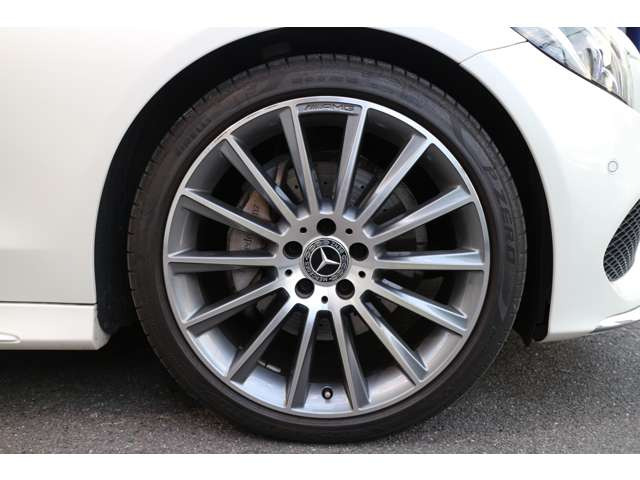メルセデス・ベンツ Cクラス スポーツ AMG18インチアルミホイル の中古