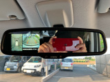 【バックカメラ】駐車時に後方のリアルタイム映像を確認!アラウンドビューモニターも搭載で安心♪