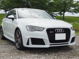 アウディ RS3スポーツバック 2.5 4WD