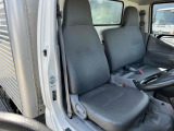 車内シート目立つ破れなく綺麗です♪