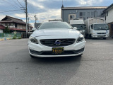 V60 T5 Rデザイン ETC ドラレコ付き ホワイト革シート