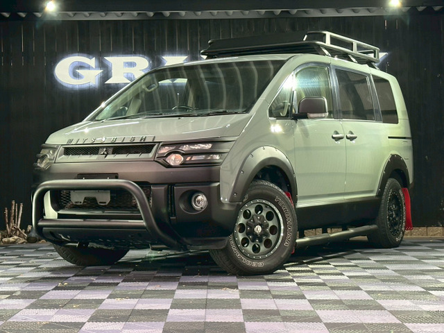 デリカD:5 2.2 D プレミアム 4WD 3319