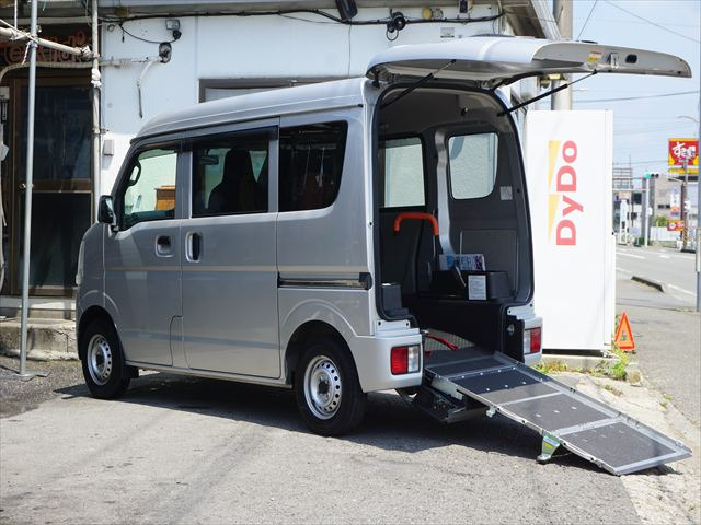 エブリイ ウィズ 車いす移動車 助手席側リアシート付 8ナンバー電動ウィンチセカンド...