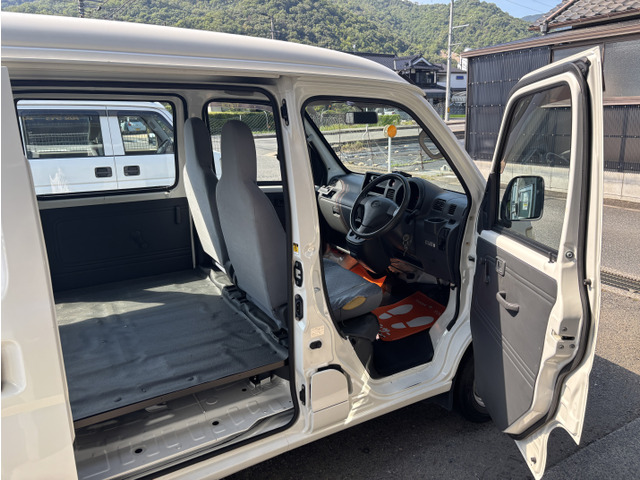 ダイハツ ハイゼットカーゴ 2シーター ハイルーフ 車検令和9年6月28日