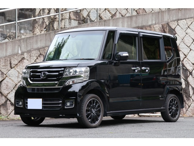 N-BOXカスタム G ターボ SSパッケージ ブラックスタイル4WD 特別仕様車 ナビ