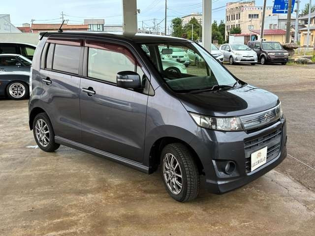 スズキ ワゴンRスティングレー リミテッドII 4WD 検2年 関東仕入 4WD