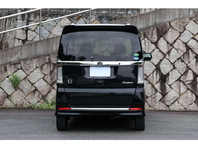 ホンダ N-BOXカスタム G ターボ SSパッケージ ブラックスタイル4WD